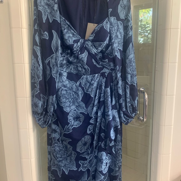 Theia Joslyn Bishop sleeve dress - Picture 6 of 10